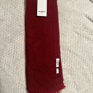 New Goodfellow Scarf